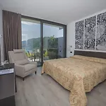 Vista 4* Côme