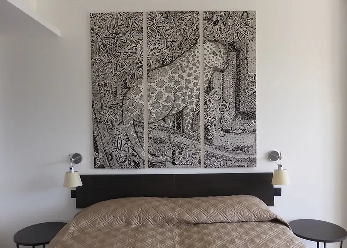 לינה וארוחת בוקר Vista 4*