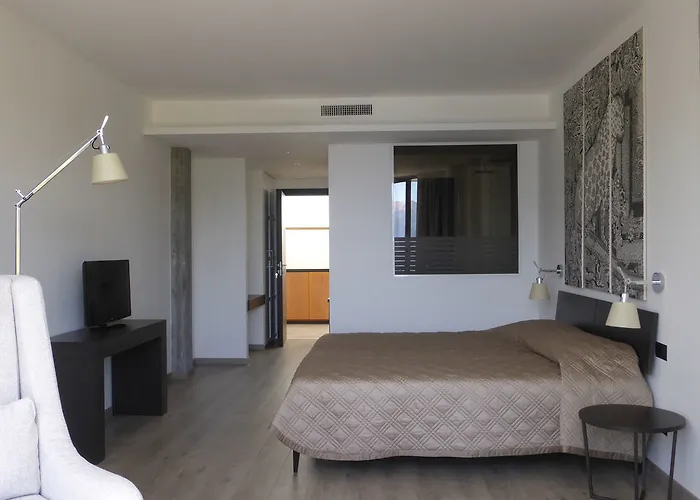 Vista לינה וארוחת בוקר 4*